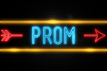Prom  - fluorescent Neon Sign on brickwall Front view - obrazy, fototapety, plakaty