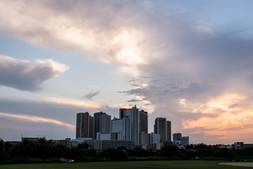 Fototapeta premium 都会の夕焼け