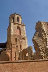 Fototapeta na wymiar Monastery of San Benito and the ruins of the Monastery of San Facundo and San Primitivo,Sahagun, Spain