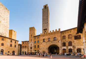 Obraz premium main square of San Gimignano