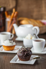 cupcake with tea