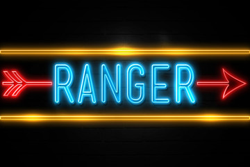 Obraz premium Ranger - fluorescent Neon Sign on brickwall Front view