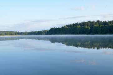 fog misty lake morning 