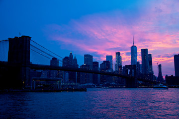 Fototapeta na wymiar New York City Skyline Brooklyn Bridge