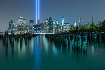Fototapeta na wymiar Downtown Manhattan from the old Brooklyn Piers on 9/11