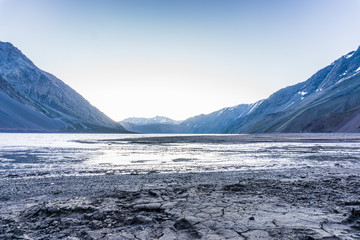 dam at the mountains