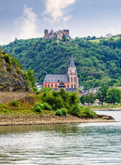Naklejka premium Castle Schonburg on the Rhine