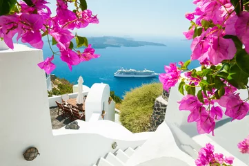  Witte architectuur op het eiland Santorini, Griekenland. © smallredgirl