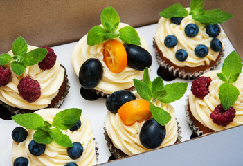 Cupcakes in a box