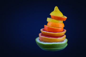 Citrus fruit pyramid