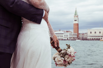 bride and groom in Venice