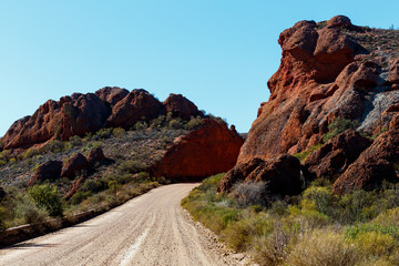 Dusty road to the Red mountains of Calitzdorp