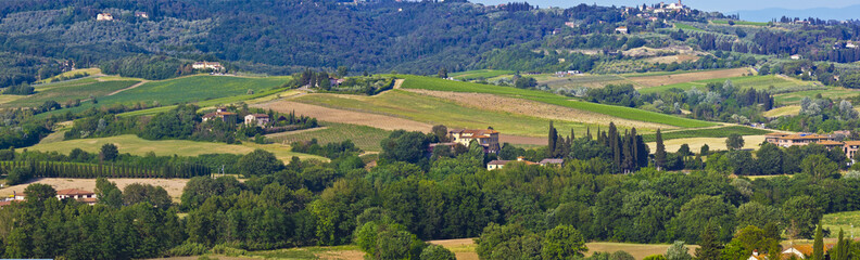 Fototapeta na wymiar Toskana-Panorama, bei Montespertoli