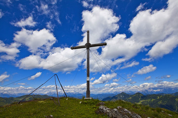 Das Kreuz am Benzeck