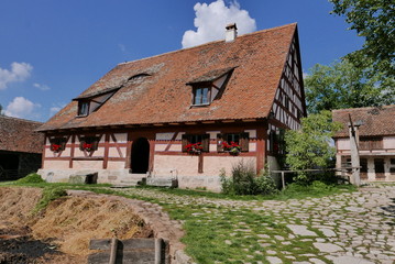 Fototapeta na wymiar Bauernhof Bad Windsheim