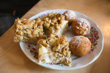 Vegan apple crumble cake and balls on vintage dish