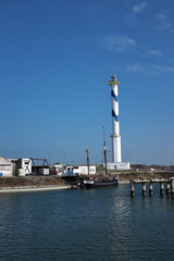 Fototapeta na wymiar Phare et port d'Ostende