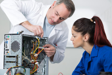 technical support engineer and apprentice