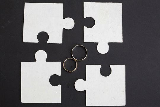Puzzle Family Life Divorce Solution