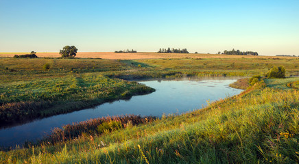 Fototapeta na wymiar Sunny summer landscape.River Upa in Tula region,Russia. 
