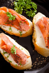 Finger food