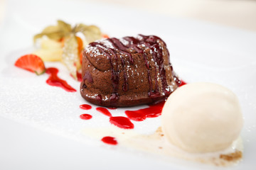 Chocolate fondant with ice cream