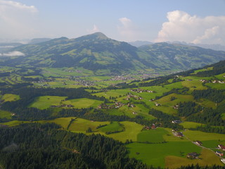 Fototapeta na wymiar Alpen aus der Luft