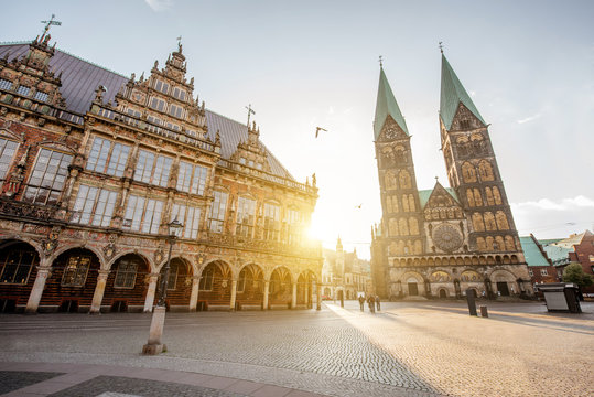 View on the Market square with city hall and Saint Peter cathedral during the morning light in Bremen city, Germany