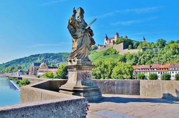 St. Kilian, Alte Mainbrücke, Würzburg - obrazy, fototapety, plakaty