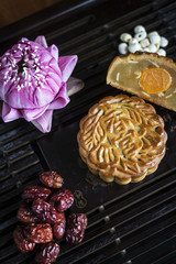 traditional chinese festive mooncake pastry dessert