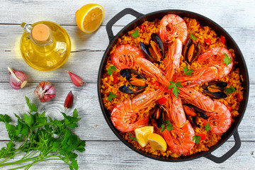 seafood valencia paella with king prawns