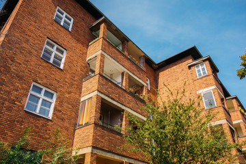 brick apartment building