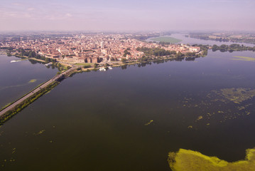 Fototapeta na wymiar Vedute Mantova città lago, Cittadella, Marmirolo, Goito, Bosco Fontana