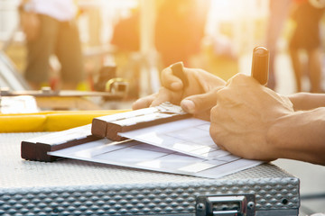 behind the scene, Labeling the Slate on set