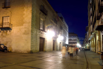 Fototapeta na wymiar nightlife in the historical center of the city of Palencia, Castilla y Leon, Spain