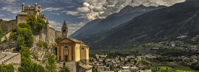 Comune di Saint-Pierre, Val d'Aosta - obrazy, fototapety, plakaty