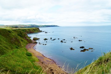 Fototapeta na wymiar Scotttish coastline, close to the fishing port of Eyemouth.