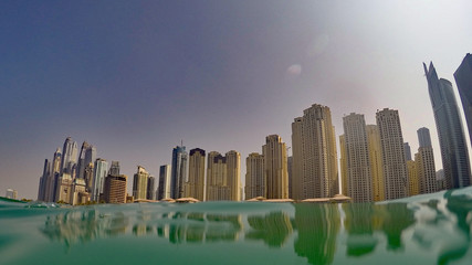 Dubaï depuis la mer