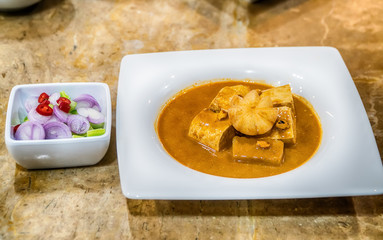 Chicken massaman curry