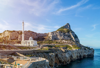Europa Point and Ibrahim-al-Ibrahim Mosque in Gibraltar - obrazy, fototapety, plakaty