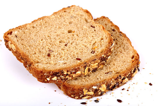 multi grain bread with slices