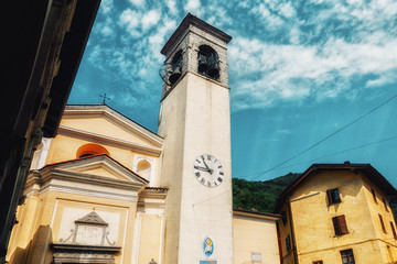 Obraz premium close up on traditinial Italia building - church in Gardone Val Trompia