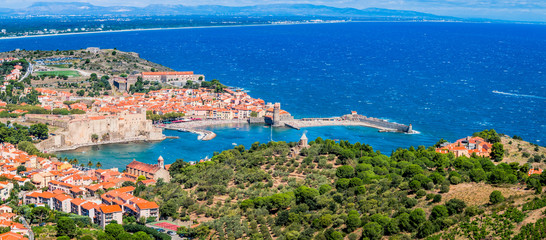 Vue panoramique de Collioure du haut du Fort Saint-Elme