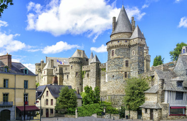 Fototapeta na wymiar Chateau Vitré, Zentrum der Ville Close an der historischen Grenze der Bretagne