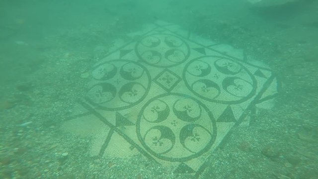 Mosaico citt&agrave; sommersa di Baia