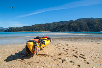 Beach with Kayak Abel Tasman Nationalpark New Zealand