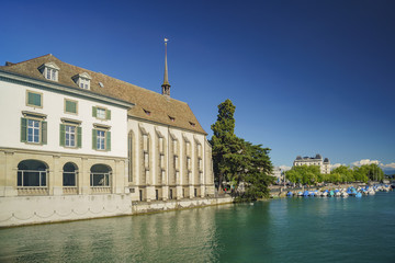 Fototapeta na wymiar Afternoon cityscape of Zurich