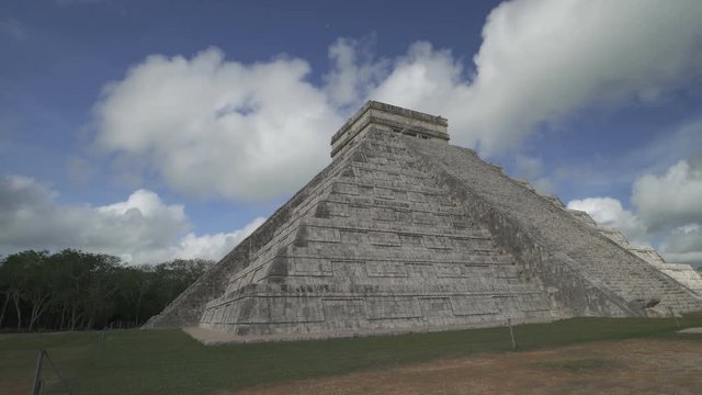 CHICHEN ITZA, MEXICO - MAY 25, 2017: Movement along Maya pyramid temple of Kukulkan in peninsula Yucatan at sunny summer day