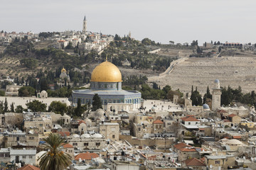 Fototapeta premium Mousque of Al-aqsa (Dome of the Rock) in Old Town - Jerusalem, Israel