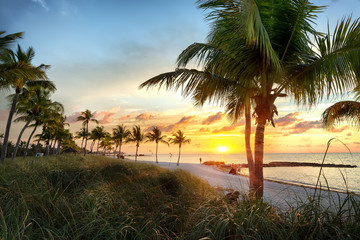 Sunrise on the Smathers beachh - Key West, Florida - 171060154